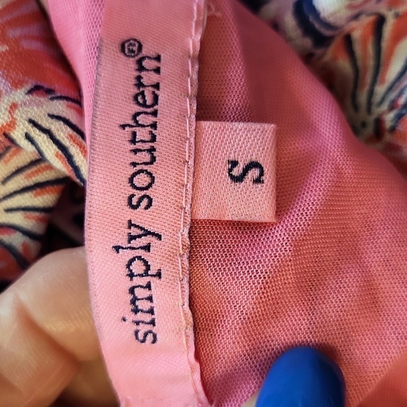 Simply Southern Small NWT Babydoll scallops dress lined - Picture 13 of 13